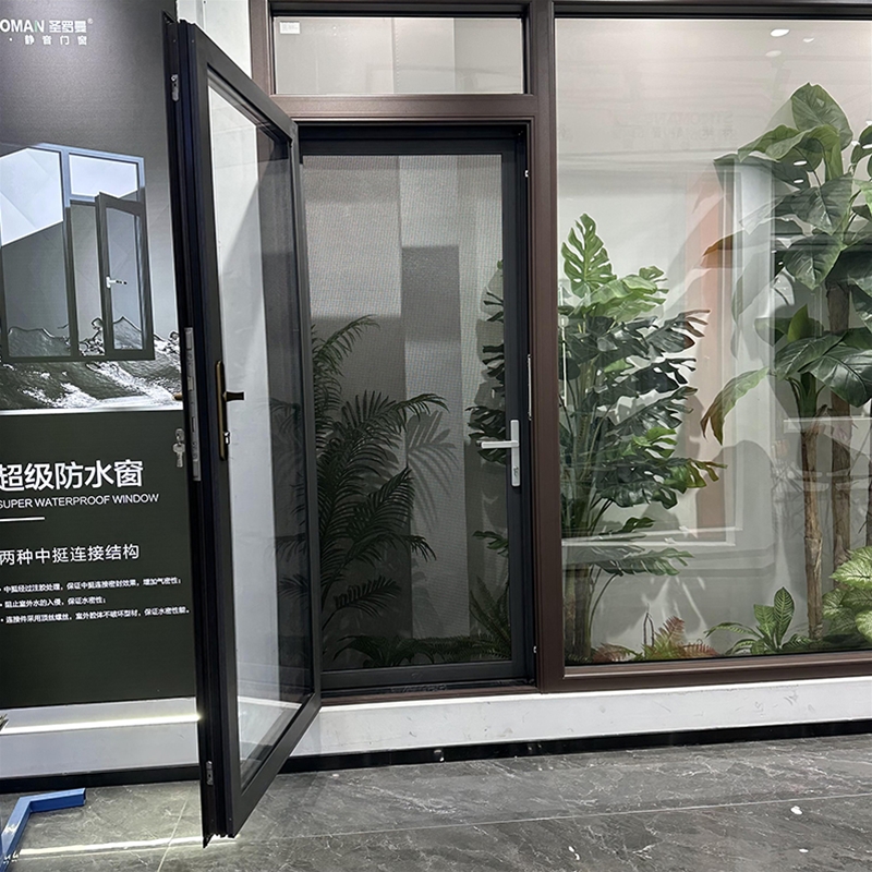 侧滑门